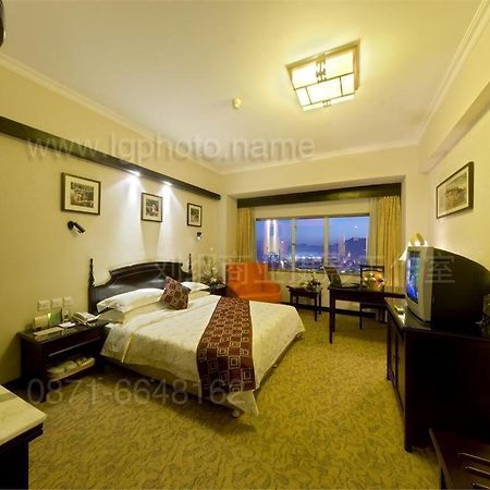 New Era Hotel Kunming Exterior foto