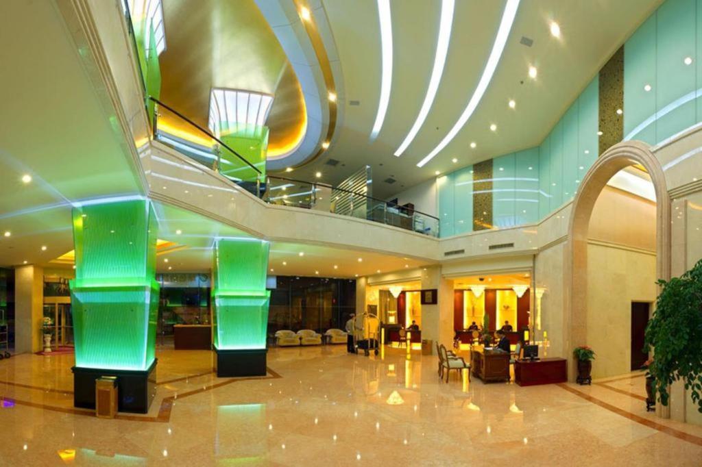 New Era Hotel Kunming Exterior foto